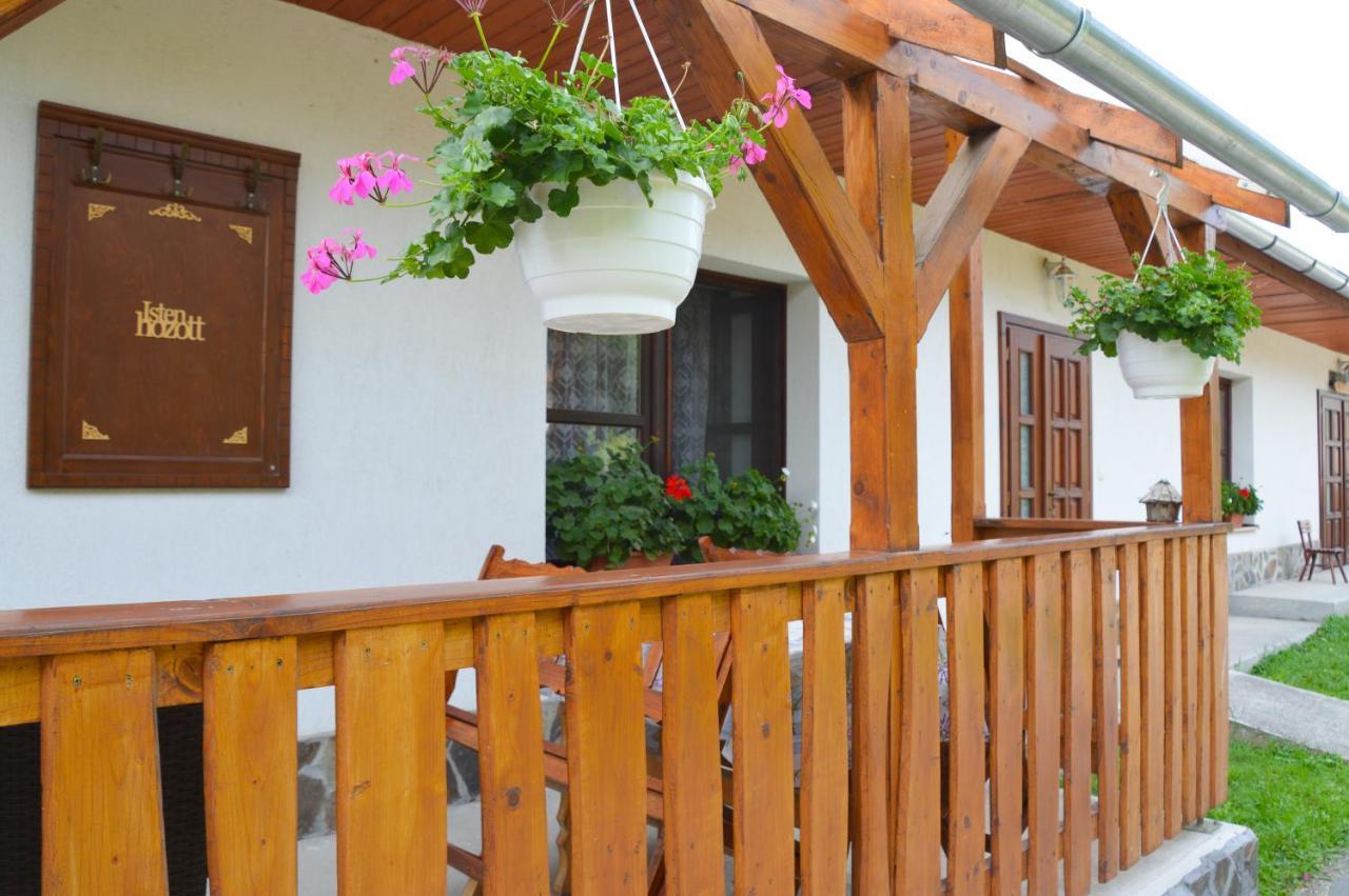 Hotel Kemences Vendeghaz Mikohaza Exterior foto